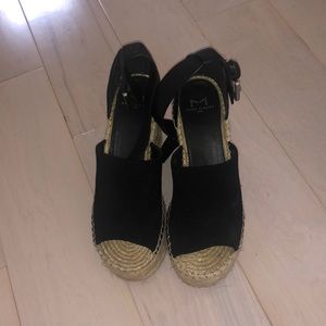 Marc fisher Alida wedge